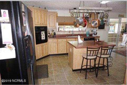 157 Peninsula Manor Road Hubert, NC 28539 - Photo 10 of 32 FullSizeR_9