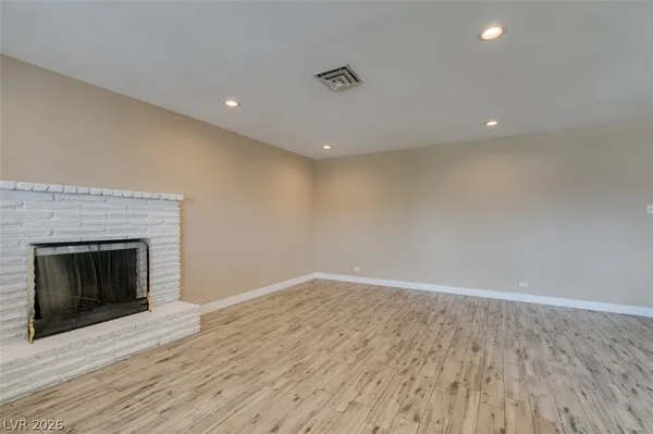 $2,300 | 3578 Antigua Avenue, Las Vegas, NV 89121