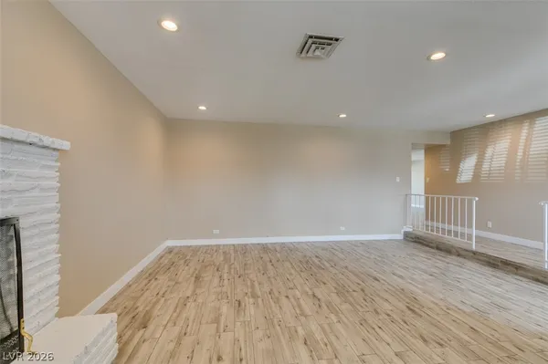 $2,300 | 3578 Antigua Avenue, Las Vegas, NV 89121