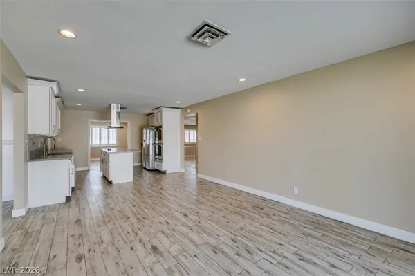 $2,300 | 3578 Antigua Avenue, Las Vegas, NV 89121