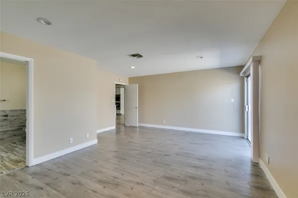 $2,300 | 3578 Antigua Avenue, Las Vegas, NV 89121