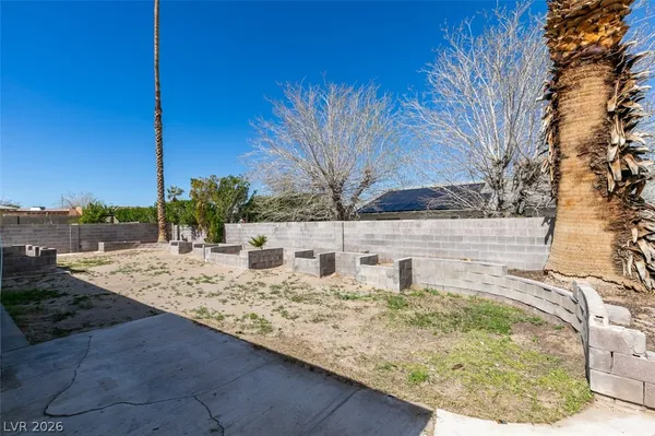 $2,300 | 3578 Antigua Avenue, Las Vegas, NV 89121