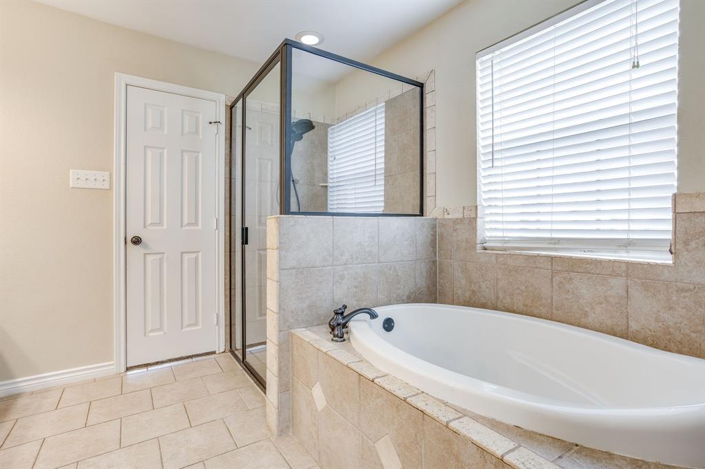 155 Cornerstone Lane Springtown, TX 76082 - Photo 23 of 40