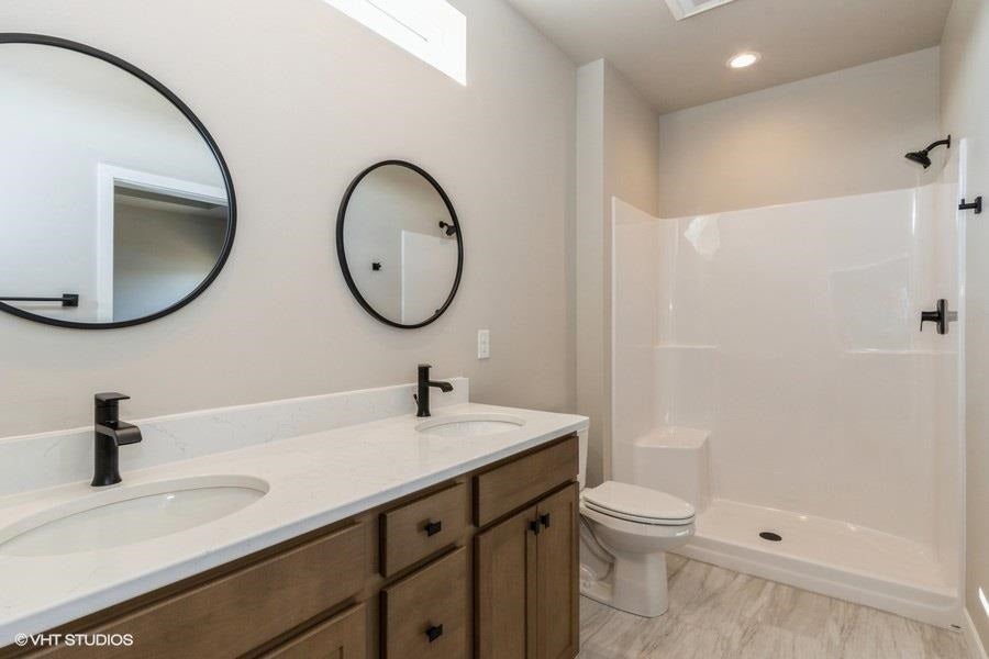 1022 High Rdg Trail Solon, IA 52333 - Photo 18 of 41 Gallery Image 18