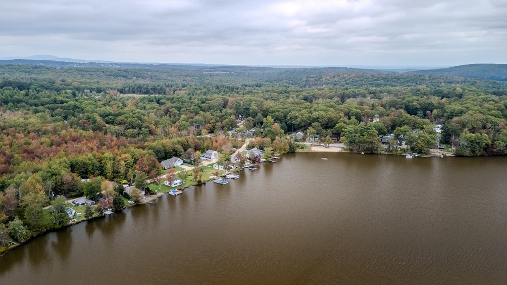 4 Stevens Way Rutland, MA 01543 - Photo 38 of 42 a view of a lake with houses