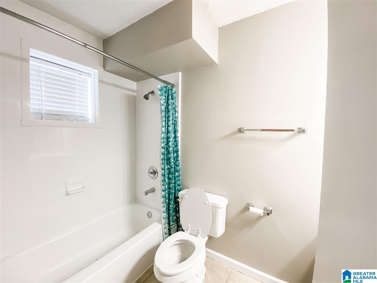 2990 Rhodes Circle South, Unit 121 Birmingham, AL 35205 - Photo 10 of 13