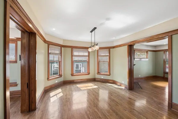 $1,699,900 | 617 Franklin Avenue, River Forest, IL 60305