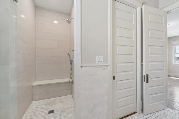 $1,699,900 | 617 Franklin Avenue, River Forest, IL 60305