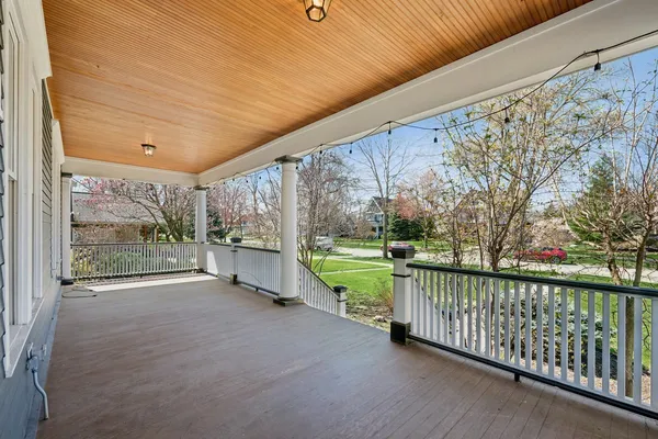 $1,699,900 | 617 Franklin Avenue, River Forest, IL 60305