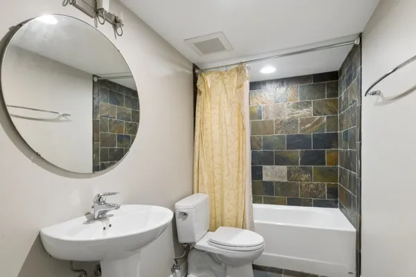 $1,699,900 | 617 Franklin Avenue, River Forest, IL 60305
