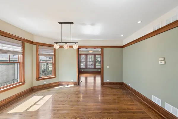 $1,699,900 | 617 Franklin Avenue, River Forest, IL 60305