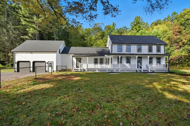 $824,000 | 75 Lead Mine Road, Southampton, MA 01073