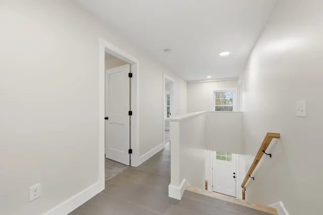 $824,000 | 75 Lead Mine Road, Southampton, MA 01073