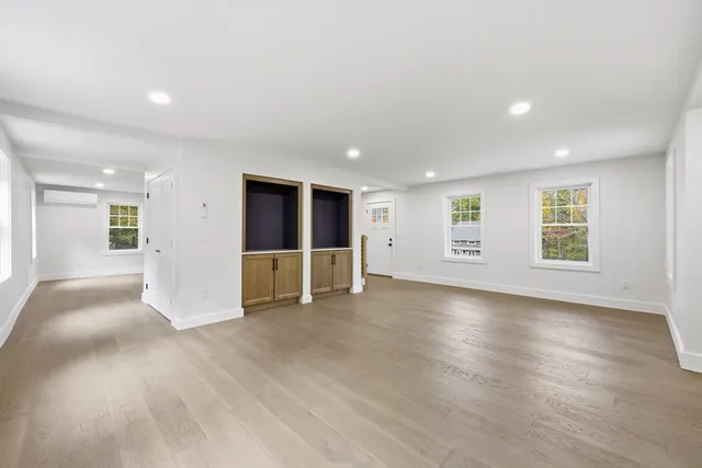 $824,000 | 75 Lead Mine Road, Southampton, MA 01073