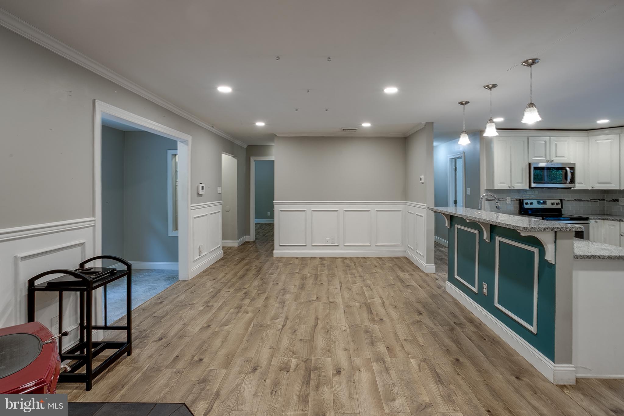 408 Burrs Mill Road Southampton, NJ 08088 - Photo 9 of 23 Gallery Image 9