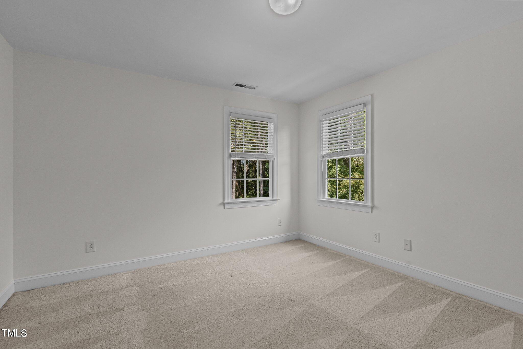 2 Piney Ridge Court Durham, NC 27712 - Photo 51 of 69 2 piney bed4