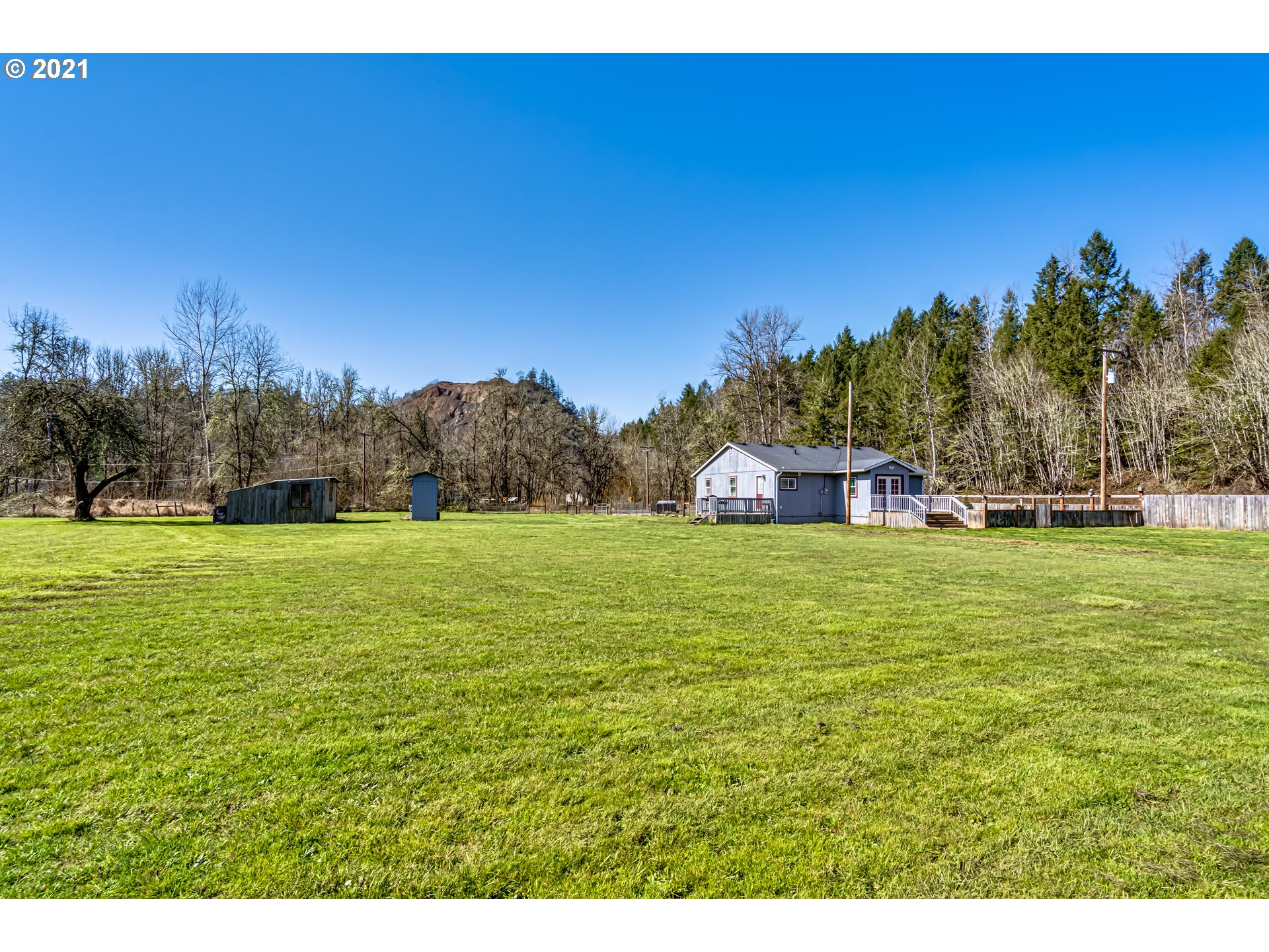 82465 Parvin Road Dexter, OR 97431 - Photo 20 of 32
