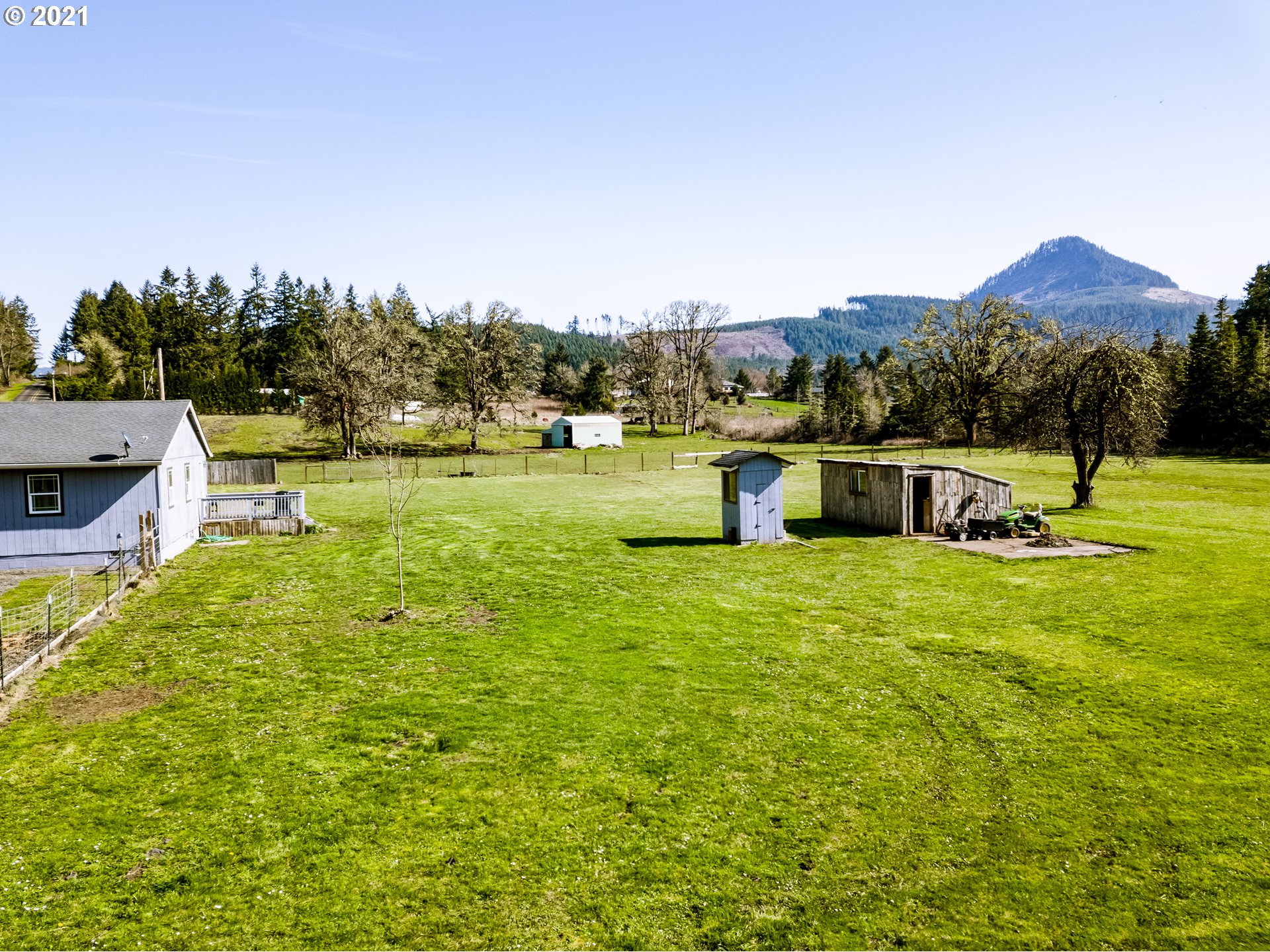 82465 Parvin Road Dexter, OR 97431 - Photo 21 of 32