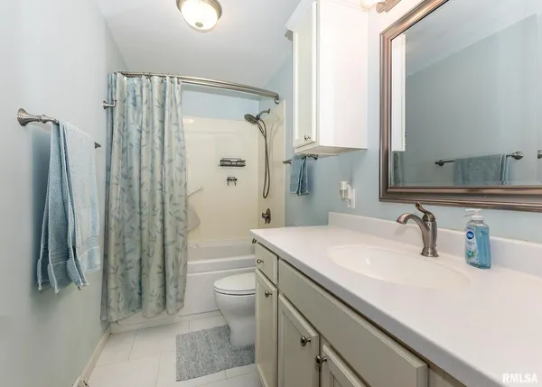 $359,000 | 2705 36th Street, Rock Island, IL 61201