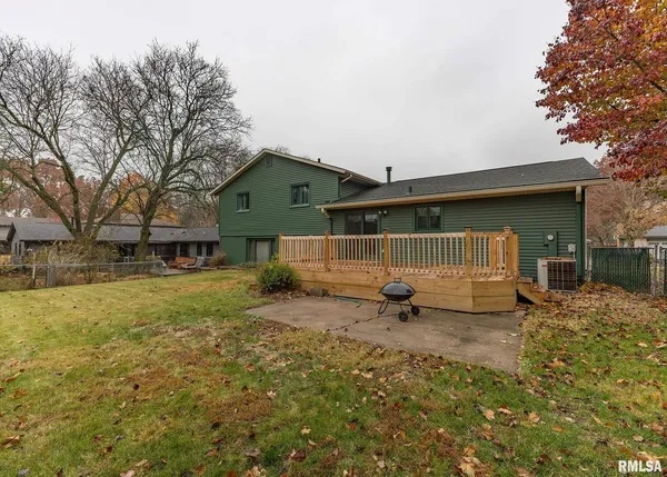 $359,000 | 2705 36th Street, Rock Island, IL 61201