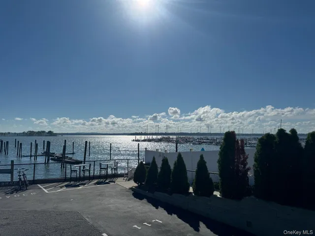 $359,000 | 170 Schofield Street, Unit 2F | City Island