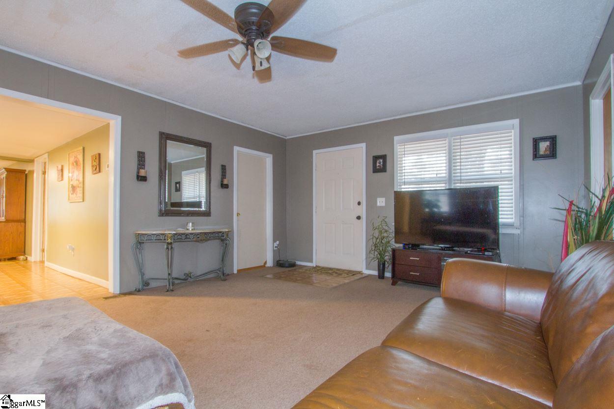 125 James Road Easley, SC 29642 - Photo 11 of 36 Gallery Image 11