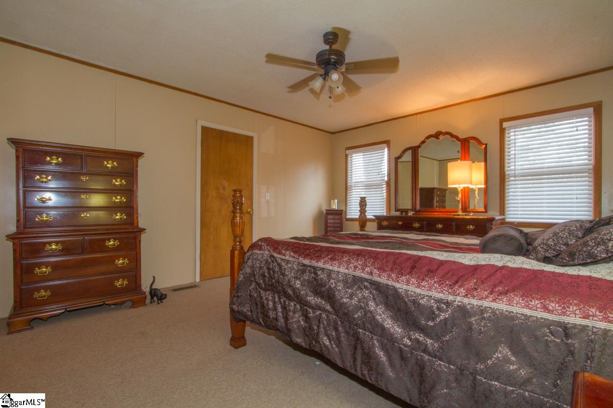125 James Road Easley, SC 29642 - Photo 31 of 36 Gallery Image 31