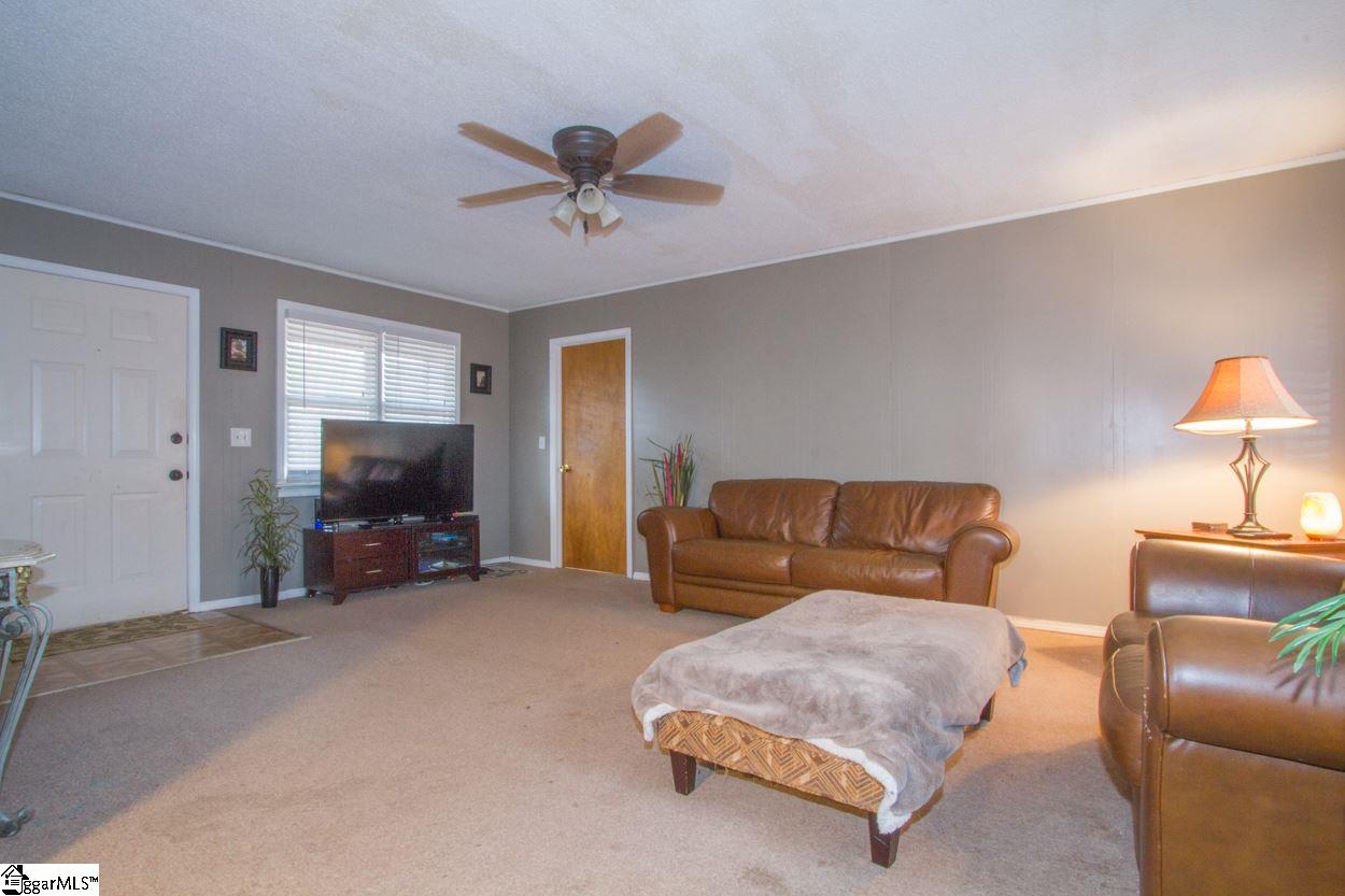 125 James Road Easley, SC 29642 - Photo 10 of 36 Gallery Image 10