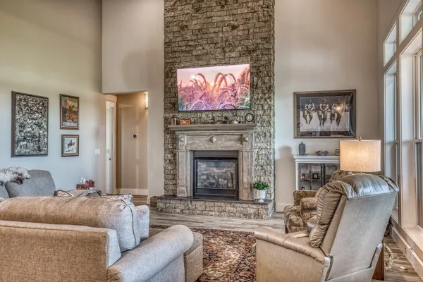 $1,799,000 | 15520 Farm To Market Road 912, Washington, TX 77880