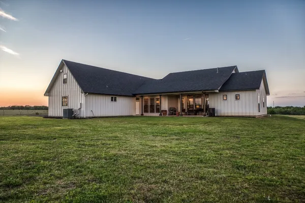 $1,799,000 | 15520 Farm To Market Road 912, Washington, TX 77880