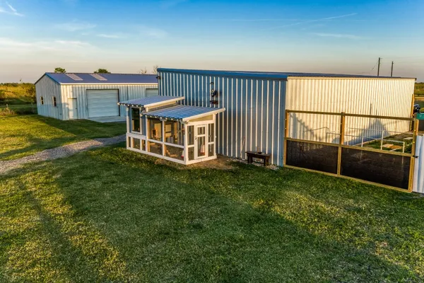 $1,799,000 | 15520 Farm To Market Road 912, Washington, TX 77880