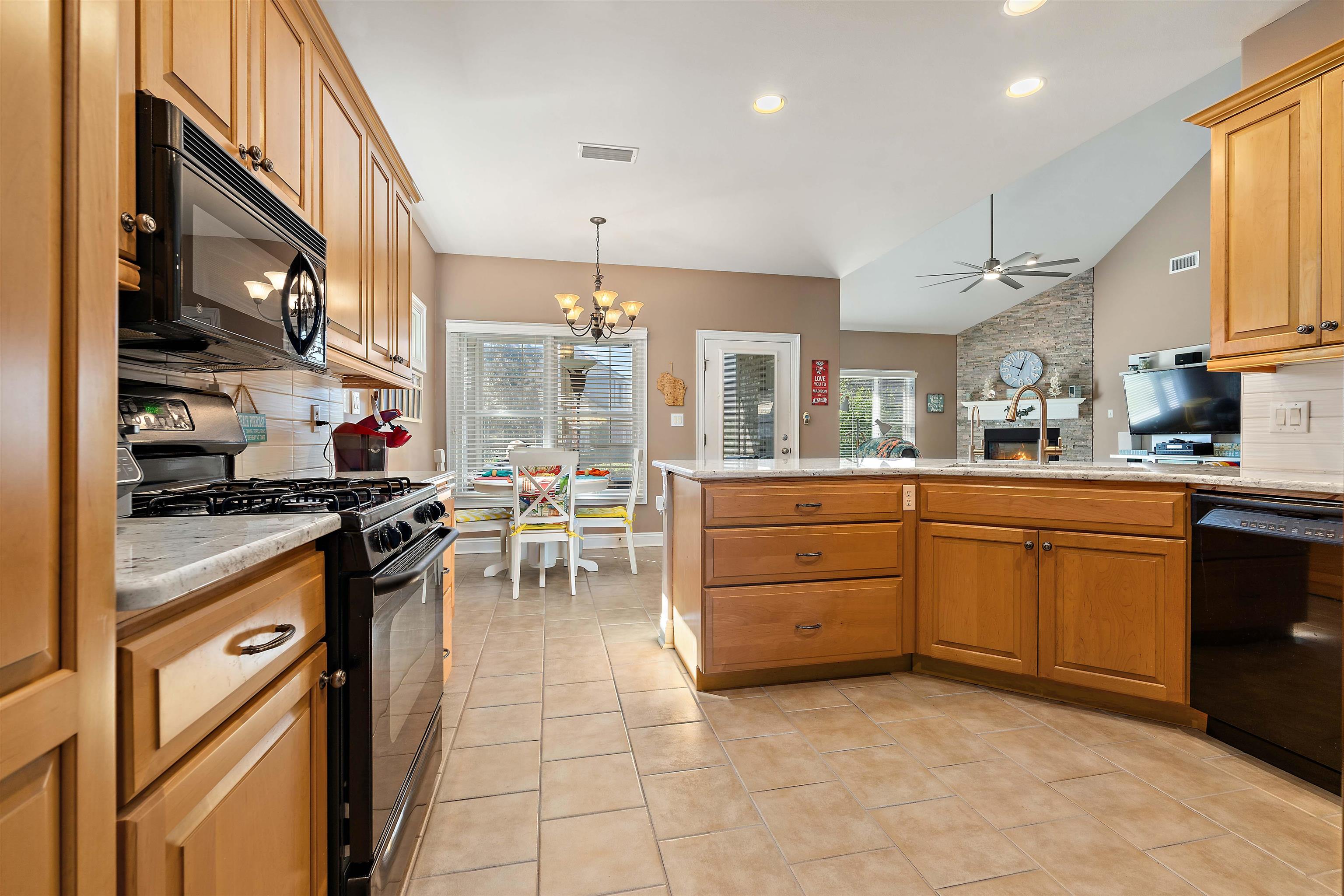 22740 Inverness Way Foley, AL 36535 - Photo 12 of 36