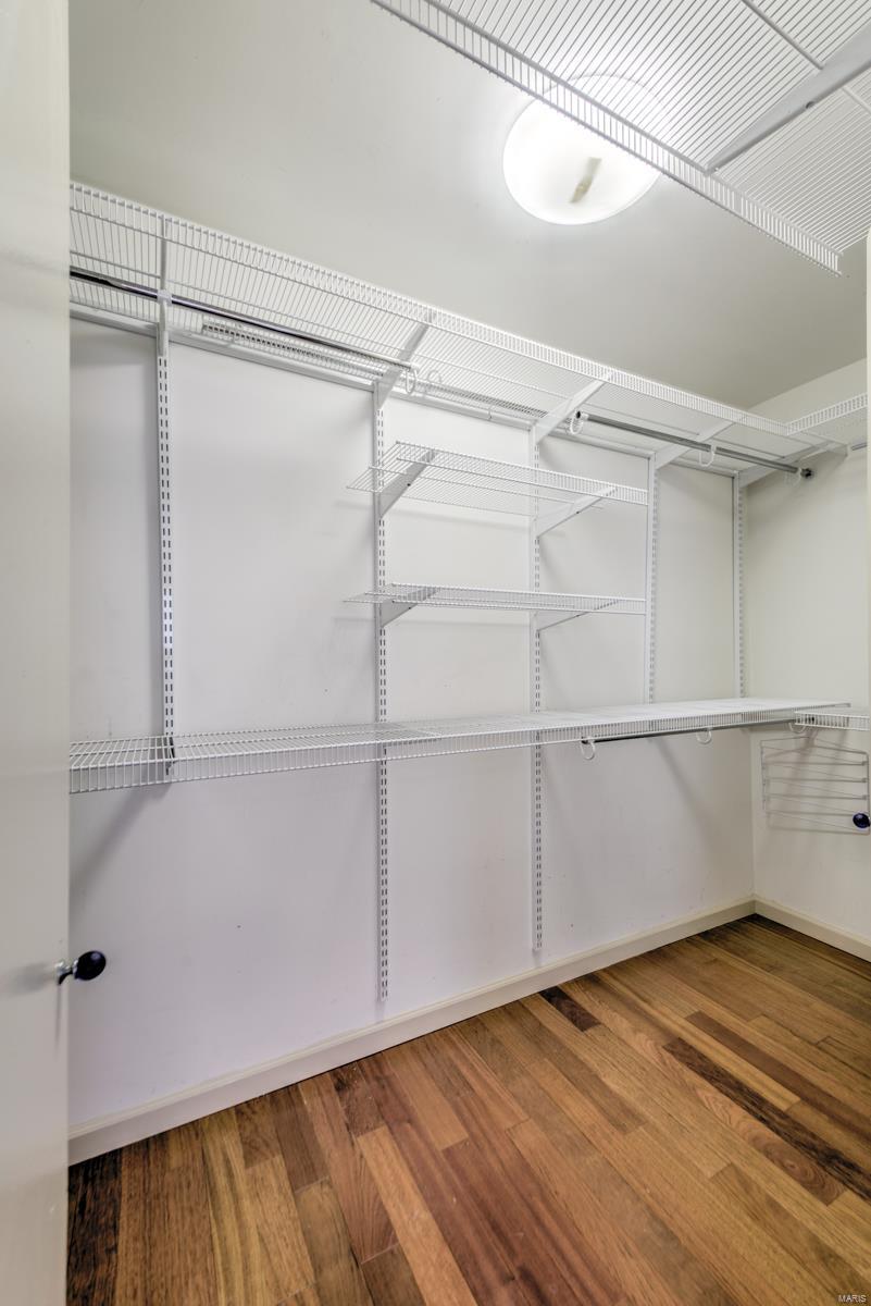 1250 Laclede Station Road St. Louis, MO 63117 - Photo 8 of 16 Gallery Image 8