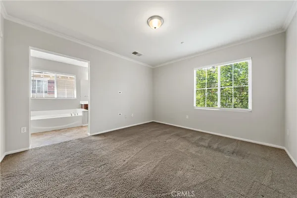 $480,000 | 30505 Canyon Hills Road, Unit 406, Lake Elsinore, CA 92532