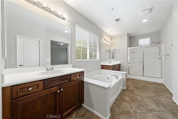 $480,000 | 30505 Canyon Hills Road, Unit 406, Lake Elsinore, CA 92532