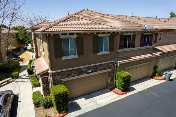 $480,000 | 30505 Canyon Hills Road, Unit 406, Lake Elsinore, CA 92532