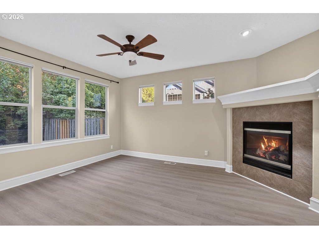 17458 Southwest 135th Place Portland, OR 97224 - Photo 10 of 37