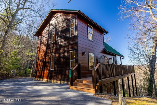$499,000 | 4204 Round Top Way, Sevierville, TN 37862