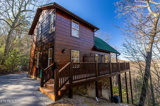 $499,000 | 4204 Round Top Way, Sevierville, TN 37862