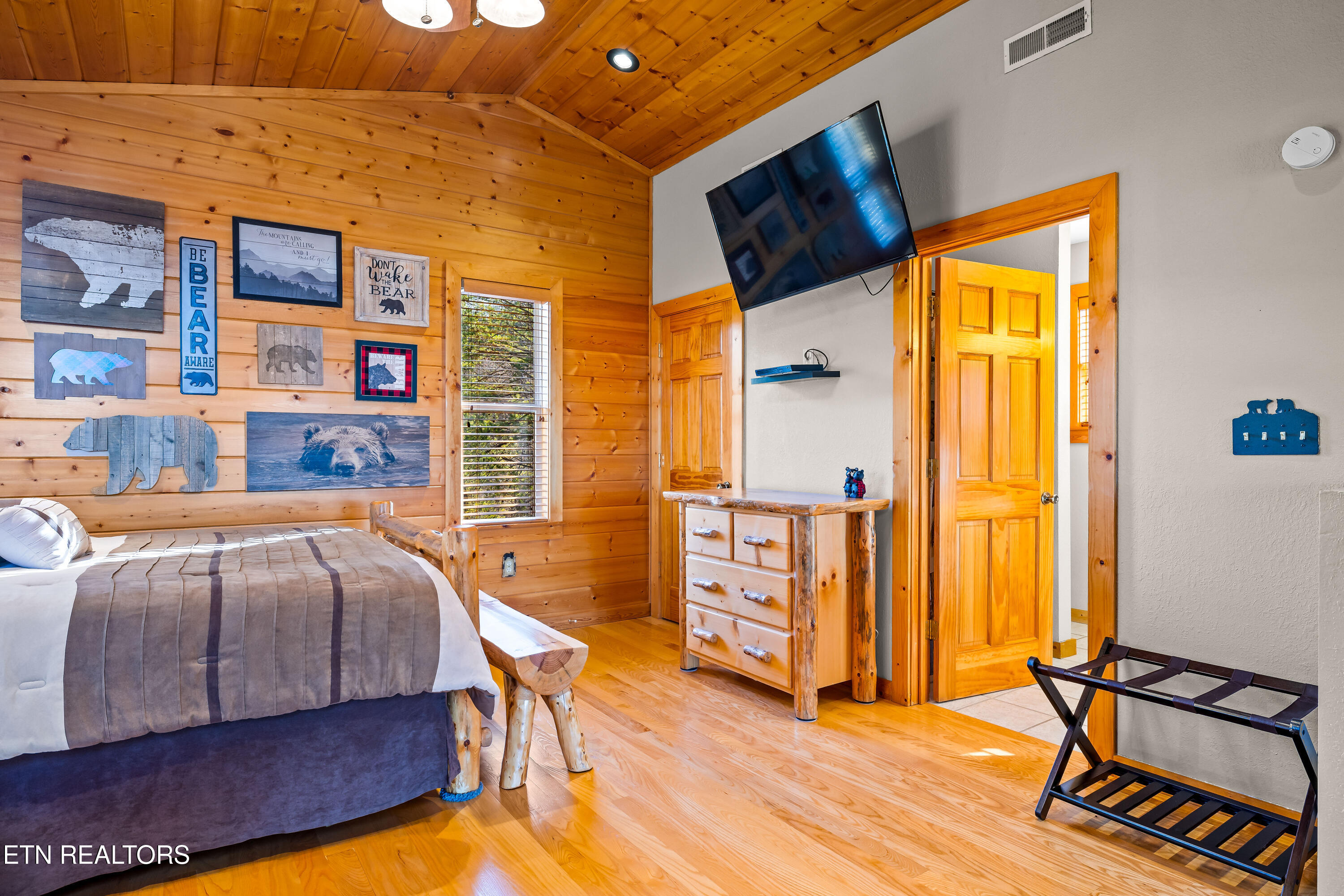 4204 Round Top Way Sevierville, TN 37862 - Photo 45 of 52 4204RoundTopWay-55