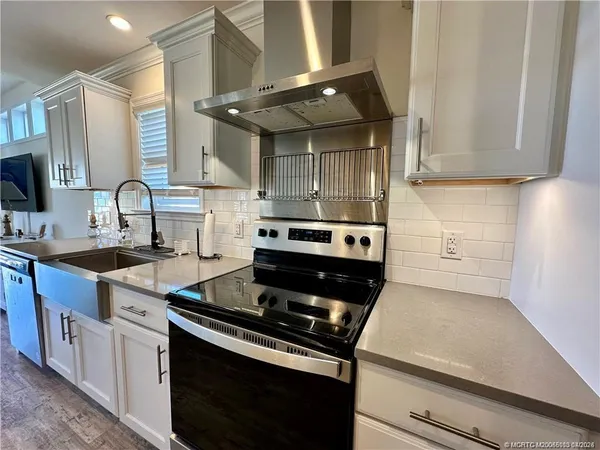$2,600 | 2648 Northeast Pelican Way, Jensen Beach, FL 34957