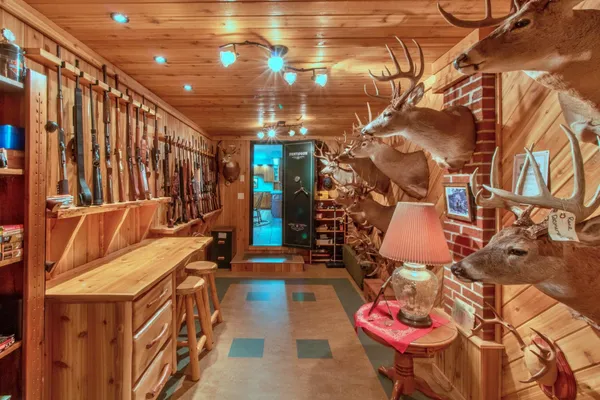 $539,900 | 99 Ingalls Drive, Irasburg, VT 05860