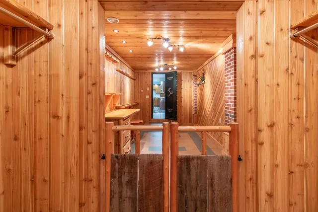 $599,900 | 99 Ingalls Drive, Irasburg, VT 05860