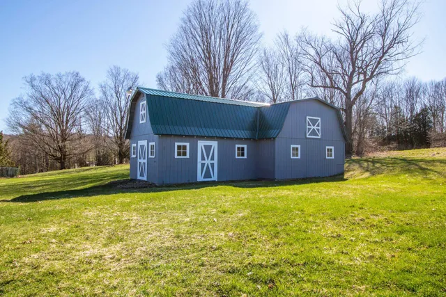 $599,900 | 99 Ingalls Drive, Irasburg, VT 05860