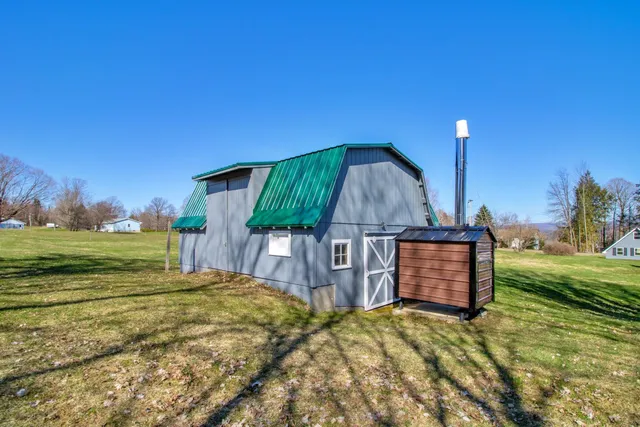 $599,900 | 99 Ingalls Drive, Irasburg, VT 05860