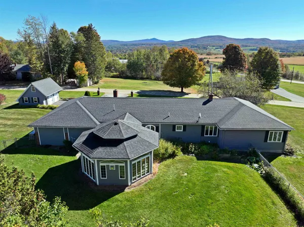 $539,900 | 99 Ingalls Drive, Irasburg, VT 05860