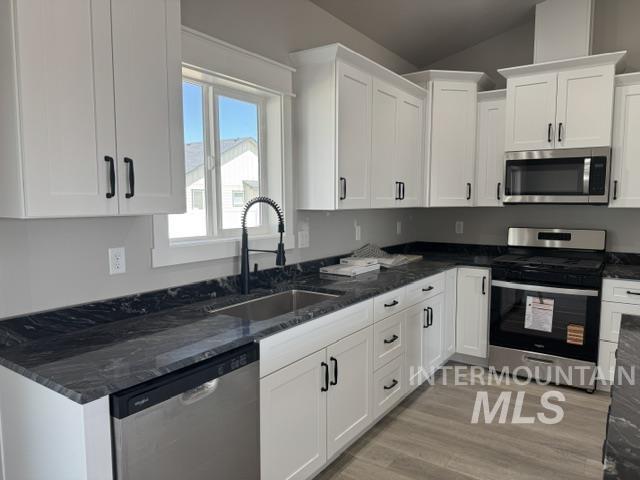 1122 Ira Burton Road Twin Falls, ID 83301 - Photo 10 of 34
