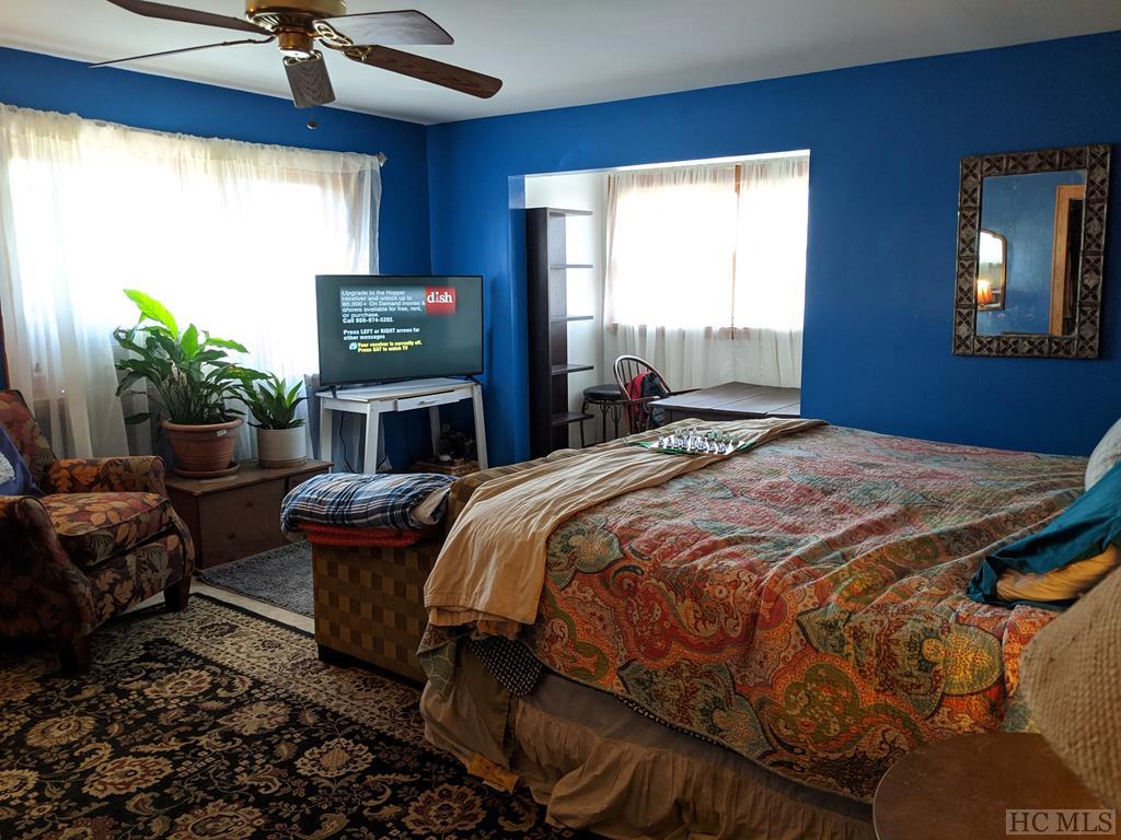 531 Dominion Road Cashiers, NC 28717 - Photo 14 of 23 Gallery Image 14