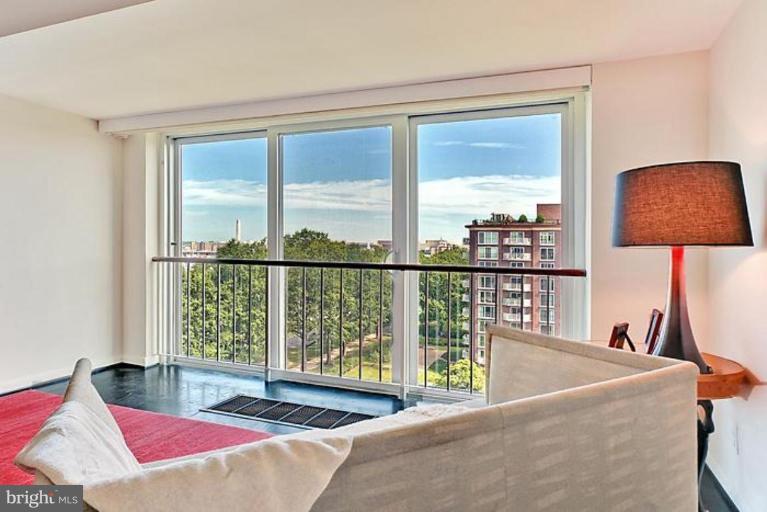 550 N Street Southwest, Unit S802 Washington, DC 20024 - Photo 18 of 30 a view of a living room and a window