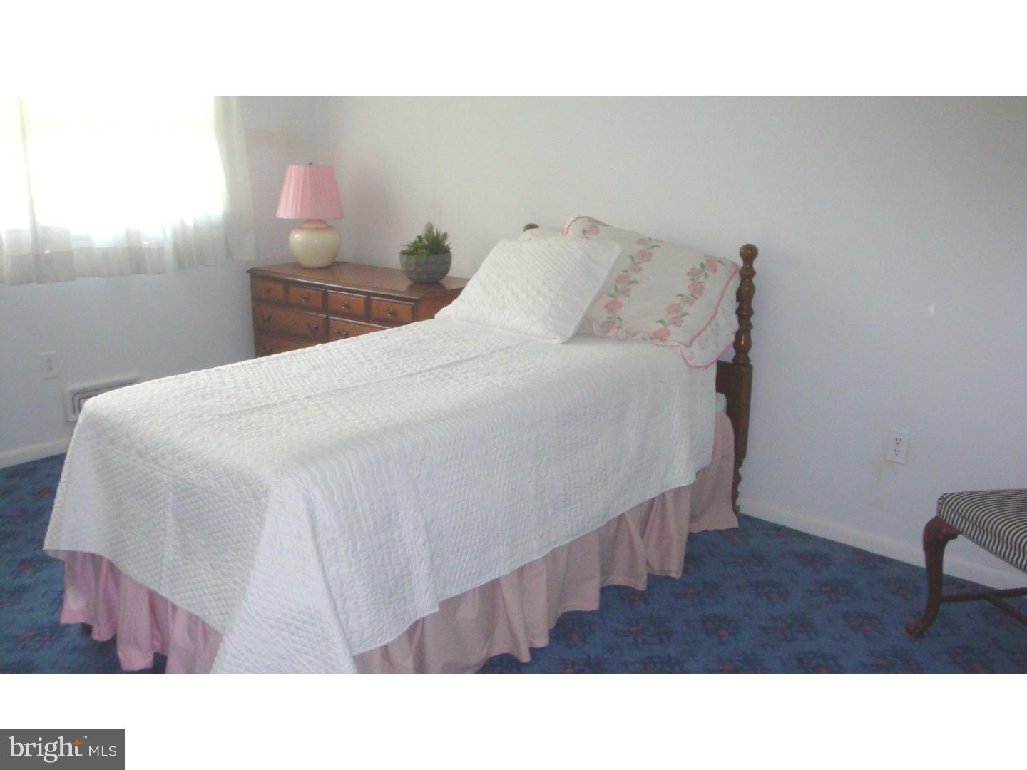 706 Heritage Road Cinnaminson, NJ 08077 - Photo 14 of 15 Bedroom